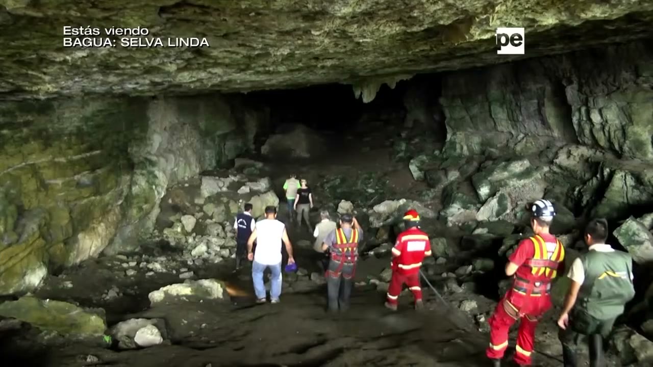 La entrada de una de las cuevas de Cambiopitec