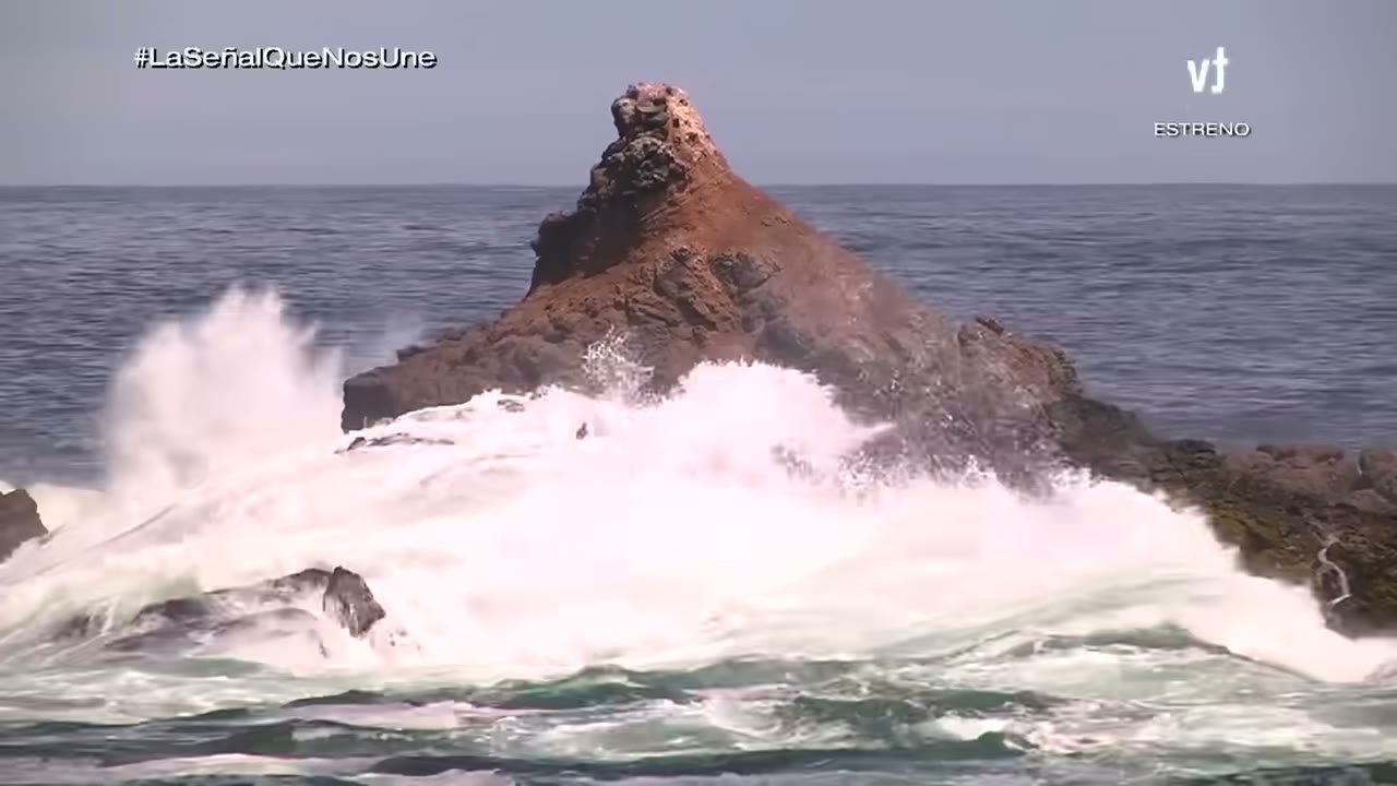 Rocas y olas en Las Aldas