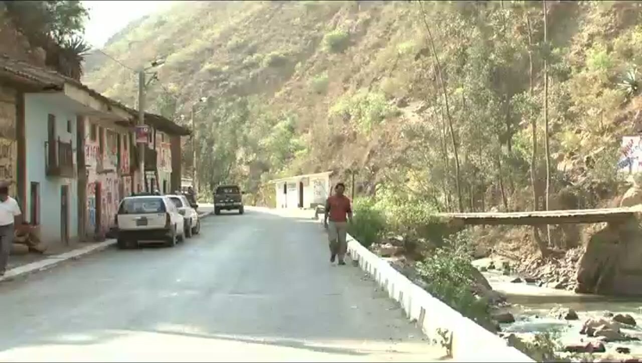 La calle de Pomachaca junto al río