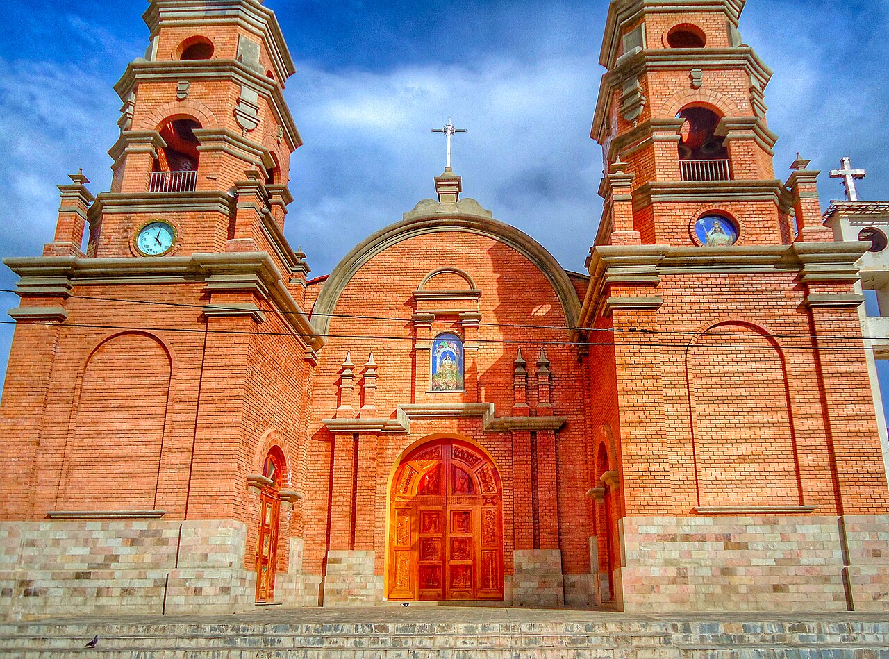 Fachada de la iglesia de Carhuaz
