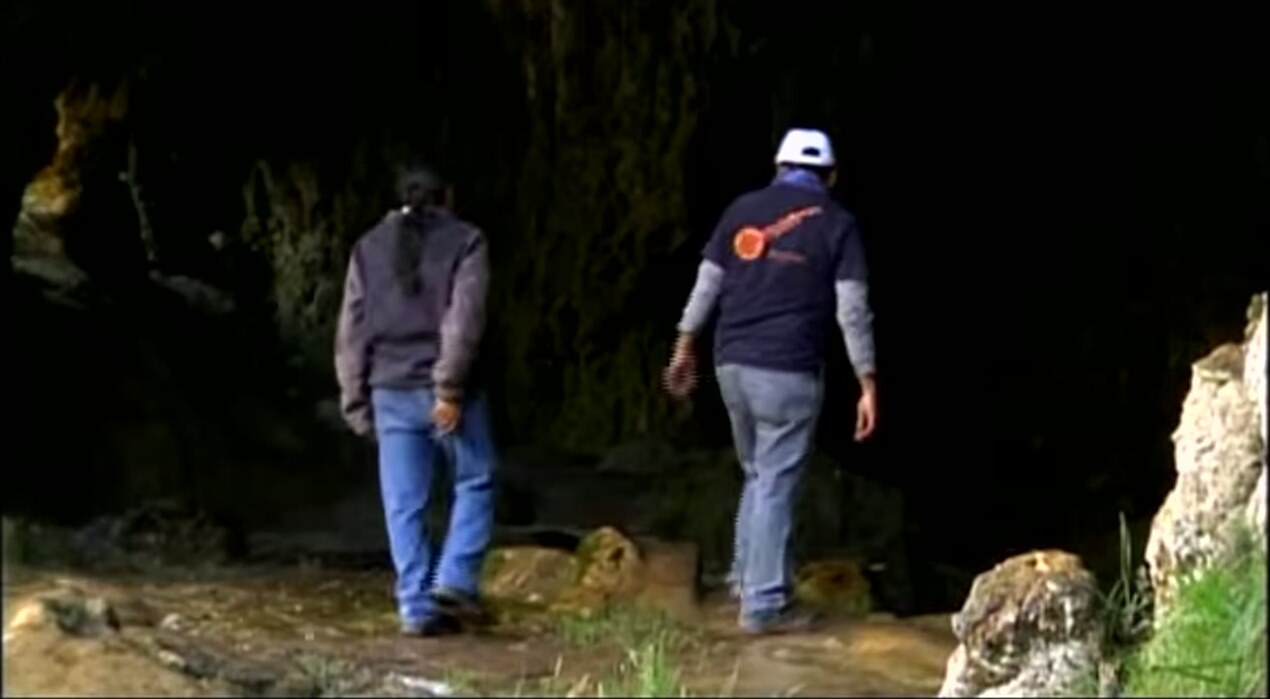 La entrada de la cueva de Sotosmachay