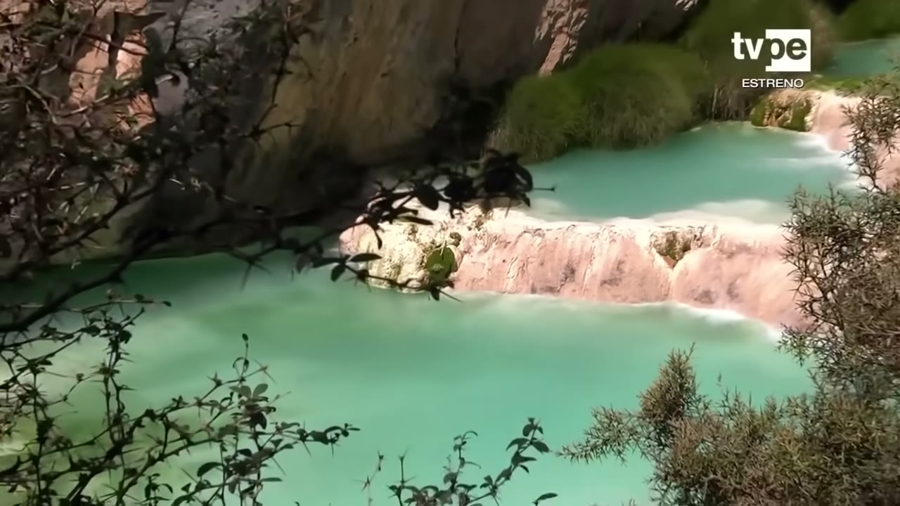 Las pozas turquesas de Millpu