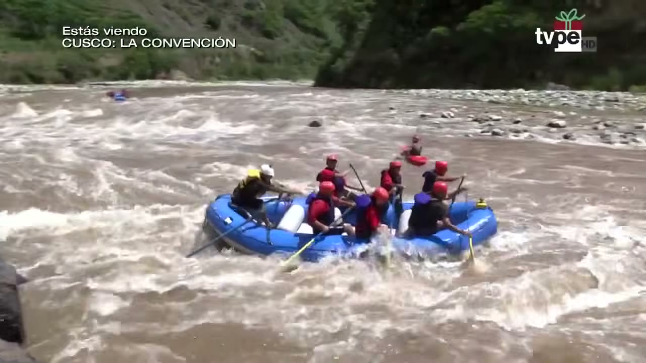 Canotaje en el Vilcanota, en Maranura