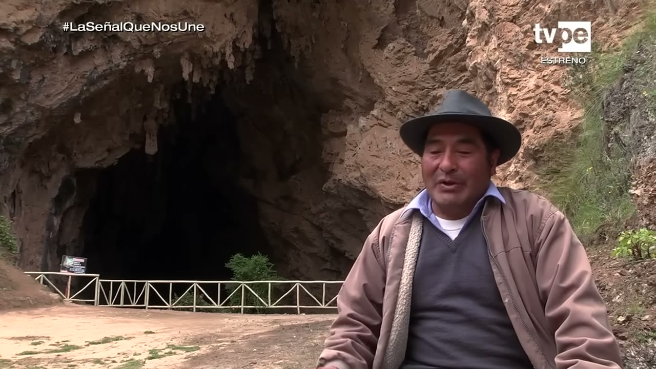 La entrada de la gruta de Huagapo