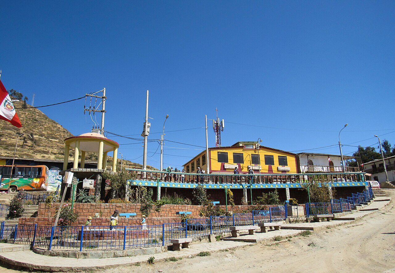 La plaza de San Pedro de Casta