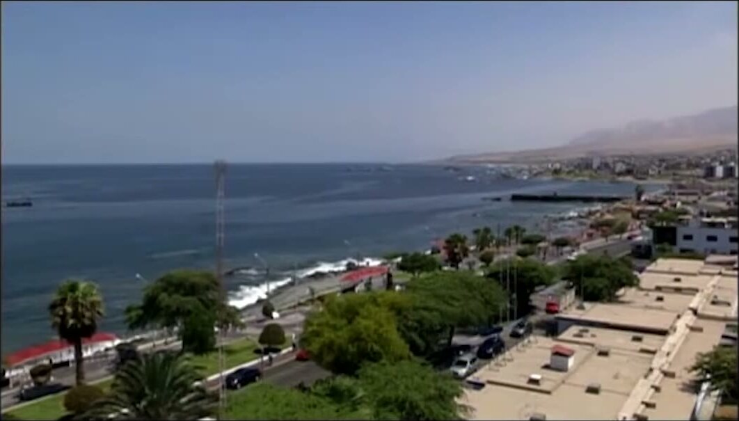 El malecón de Ilo frente al mar
