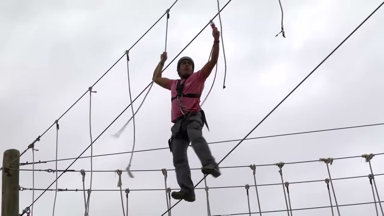 Circuito de cuerdas en el bosque seco de La Caprichosa