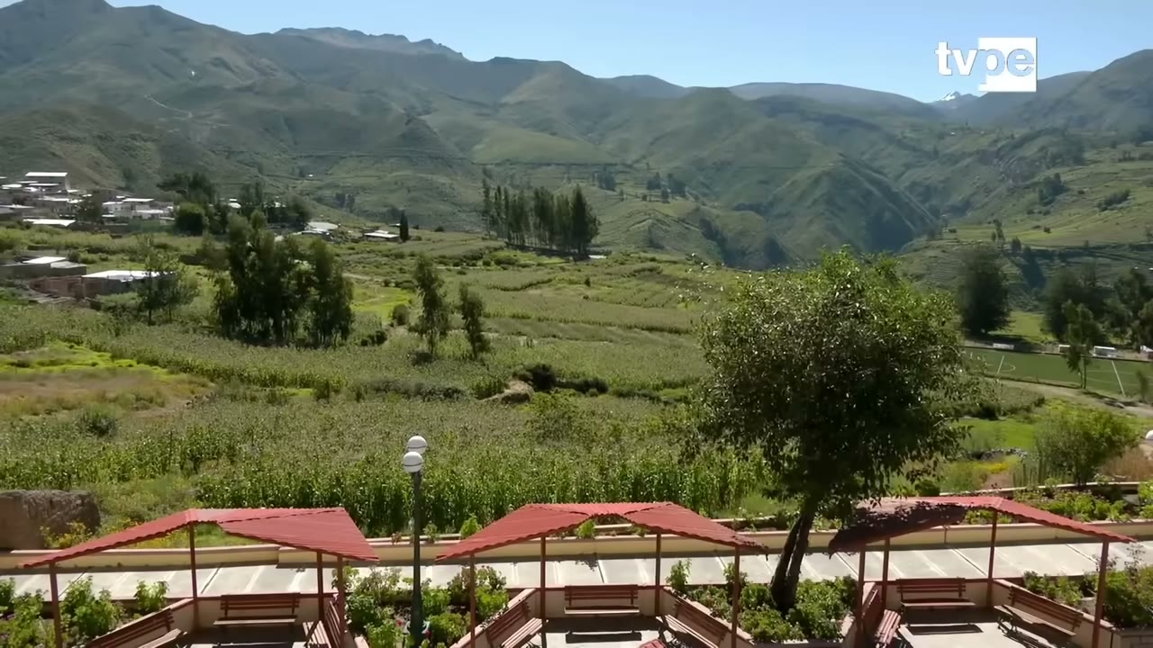 Ticaco desde el mirador de Corojoy
