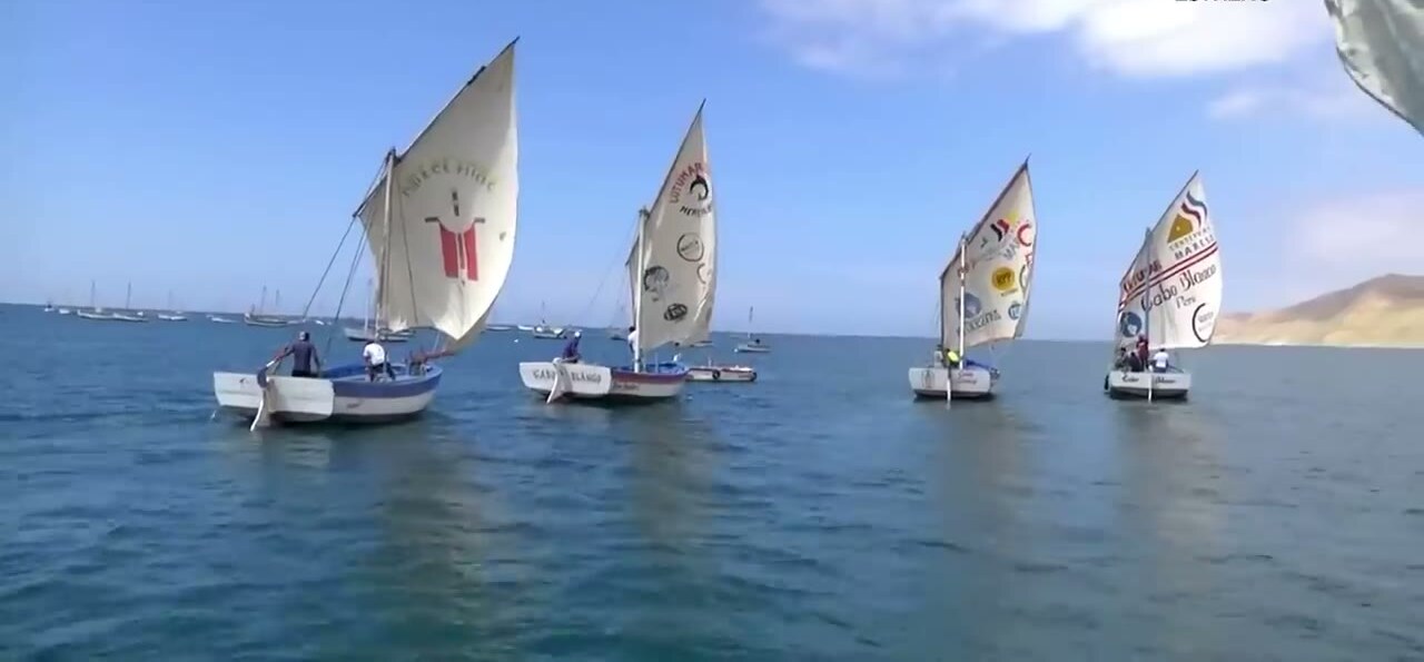 Los veleros de los pescadores de Cabo Blanco