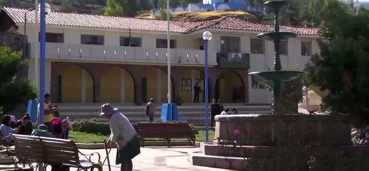 La plaza de Acomayo