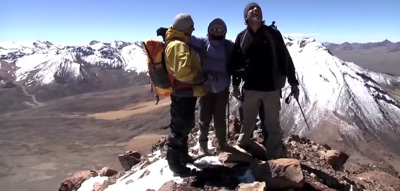 En la cumbre del nevado La Monja